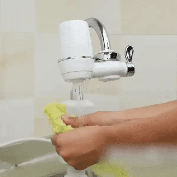 💧 AquaVita Pure – Filtru Apă Instant pentru Robinet 🚰 | Purificare în 3 Etape, Instalare Rapidă 🛠️